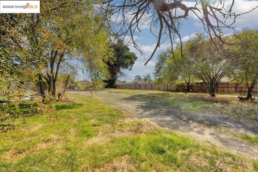 64 South Bella Monte Avenue Bay Point, CA 94565 - Photo 19 of 38 a view of yard with swimming pool