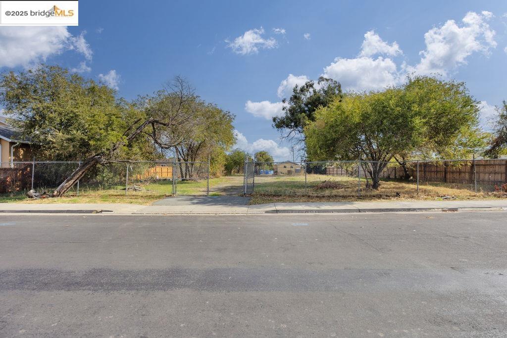 64 South Bella Monte Avenue Bay Point, CA 94565 - Photo 20 of 38 a view of street with trees