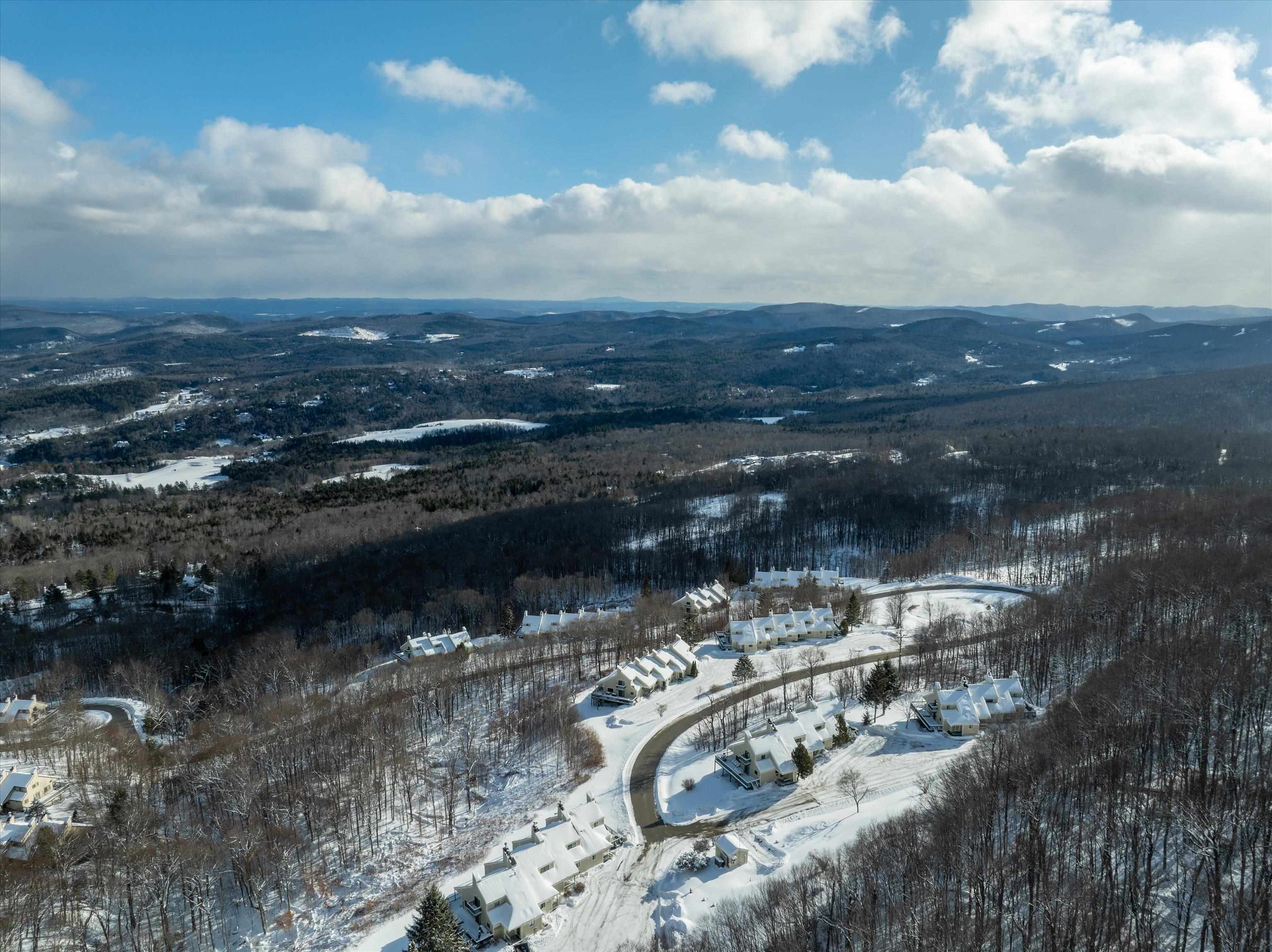 101 Okemo Trailside Extension, Unit 41C Ludlow, VT 05149 - Photo 33 of 40