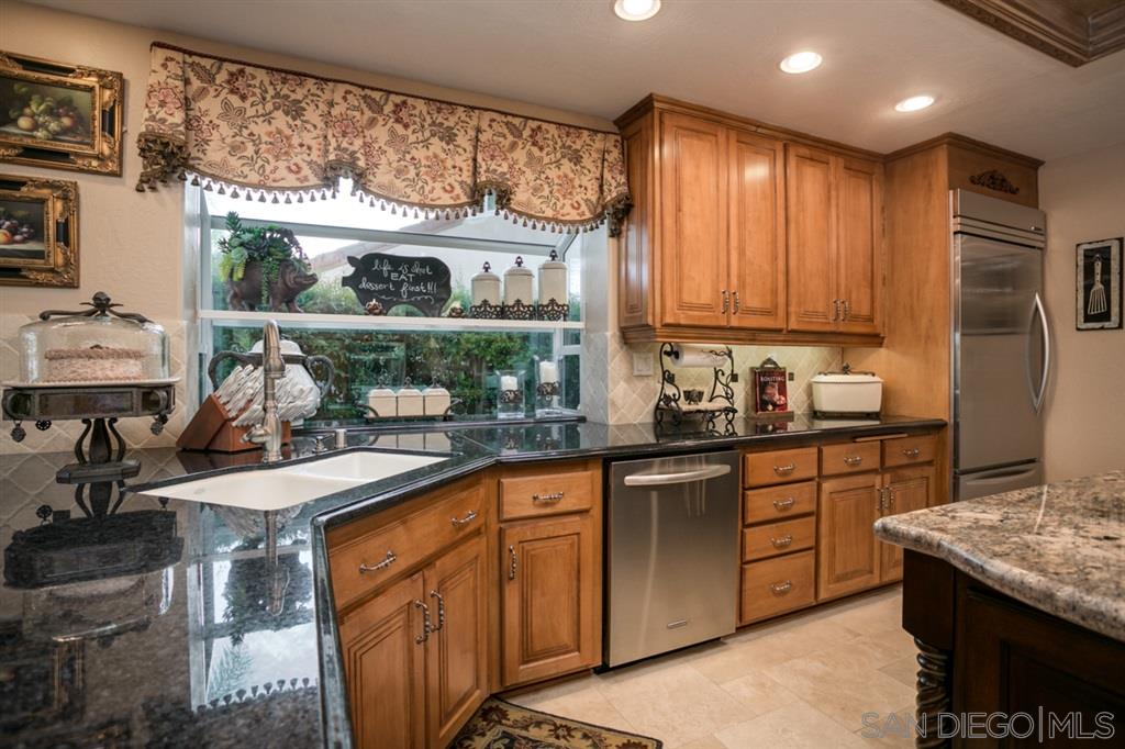 16443 Wikiup Road Ramona, CA 92065 - Photo 8 of 25 Gallery Image 8