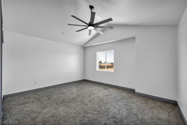 $300,000 | 382 East Erin Street, Pahrump, NV 89048