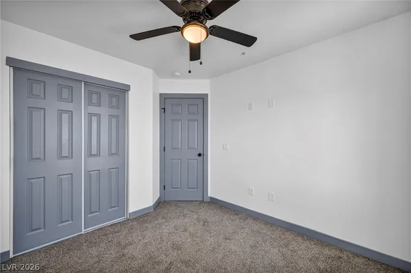 $300,000 | 382 East Erin Street, Pahrump, NV 89048