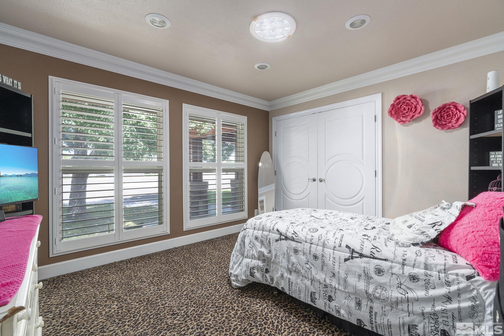 1725 Holcomb Ranch Lane Reno, NV 89511 - Photo 15 of 37 Photo 18