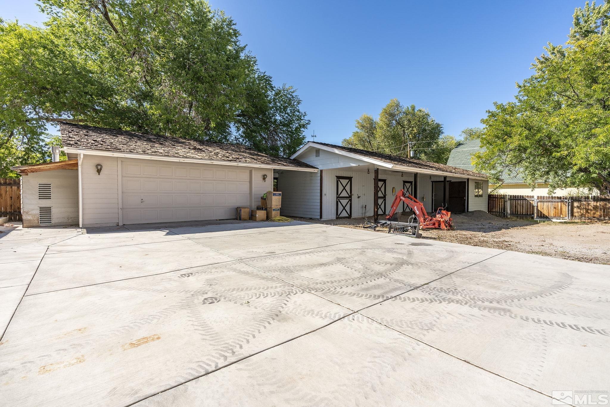 1725 Holcomb Ranch Lane Reno, NV 89511 - Photo 24 of 37 Photo 27