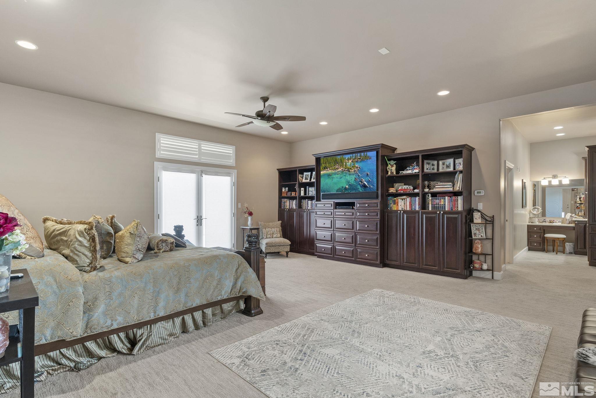 1725 Holcomb Ranch Lane Reno, NV 89511 - Photo 9 of 37 Photo 12