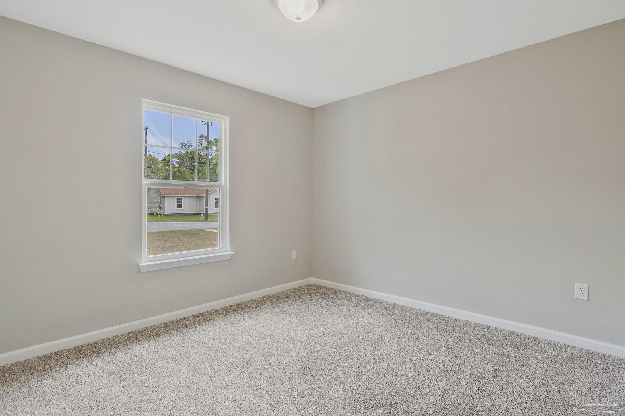 5597 Riviera Drive Milton, FL 32583 - Photo 16 of 47