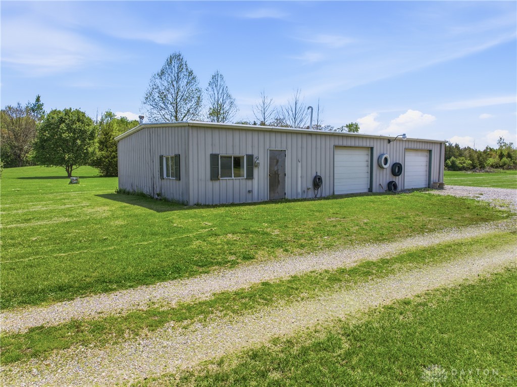 4590 Pyrmont Road Lewisburg, OH 45338 - Photo 32 of 85