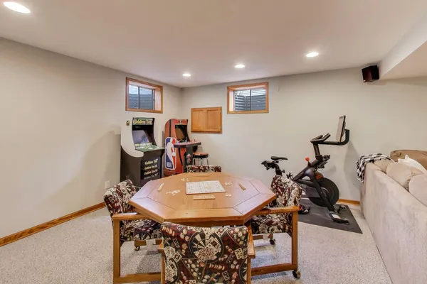 $369,000 | 25097 West Buena Avenue, Lake Villa, IL 60046