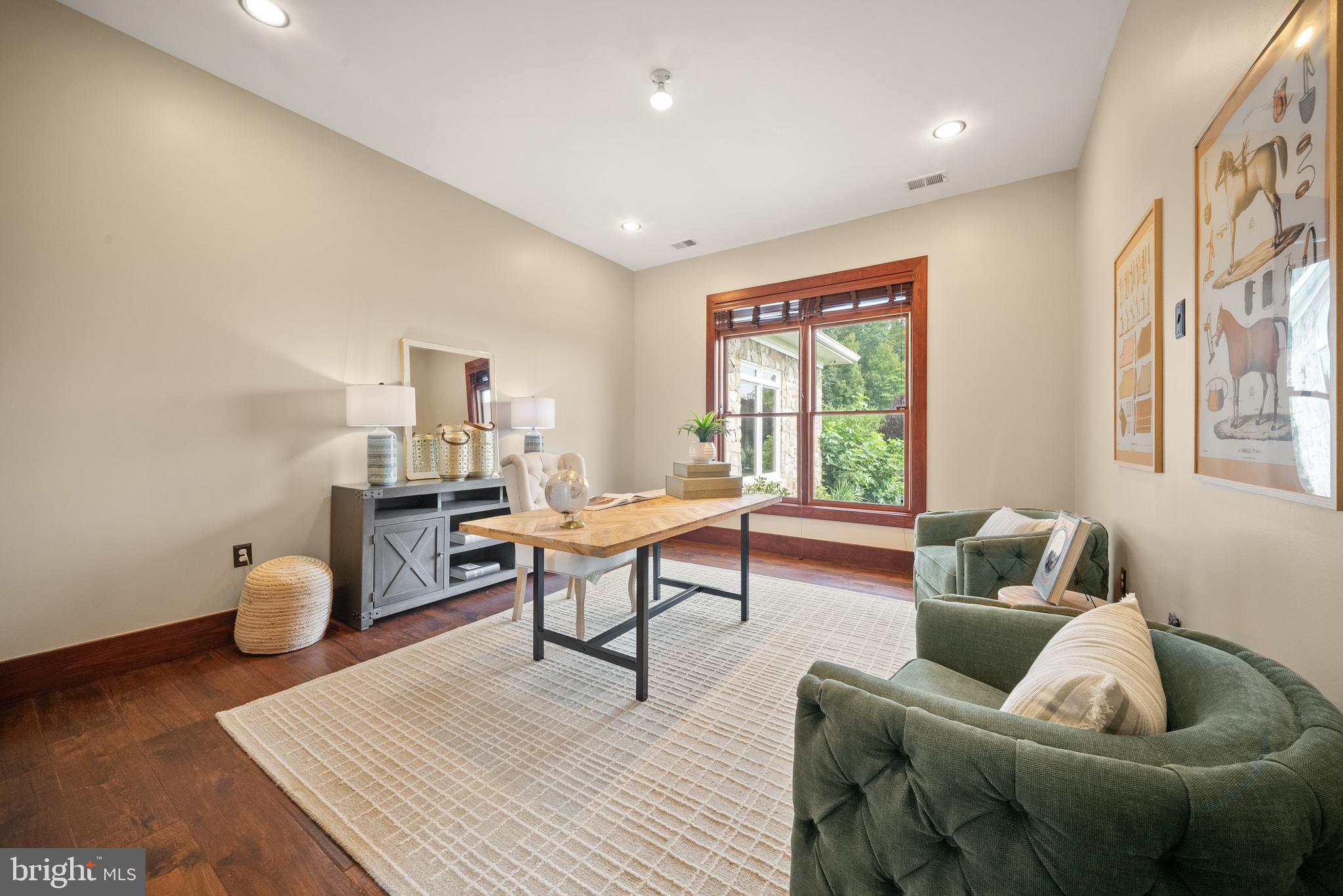 43093 Lucketts Road Leesburg, VA 20176 - Photo 43 of 94 Gallery Image 43