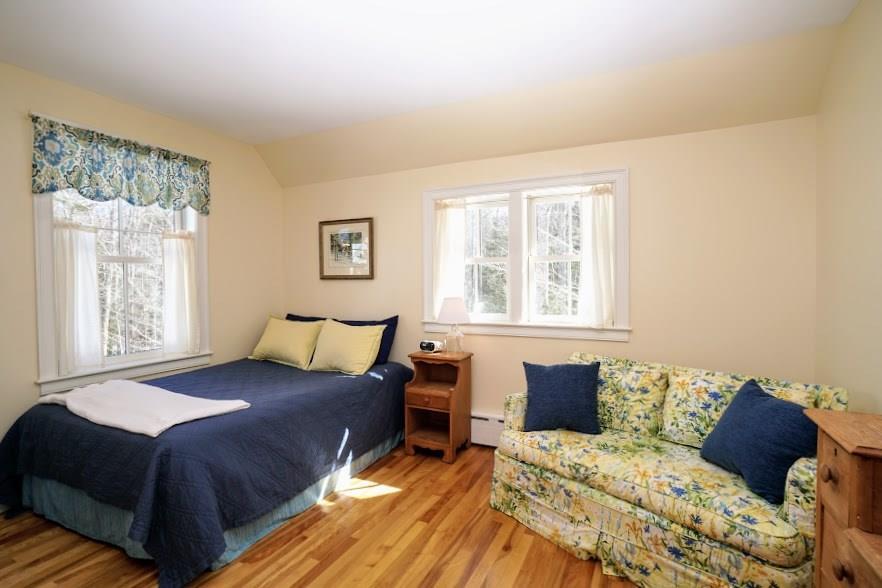80-82 Echo Road Brunswick, ME 04011 - Photo 11 of 27 Unit 1: 2nd floor corner bedroom...