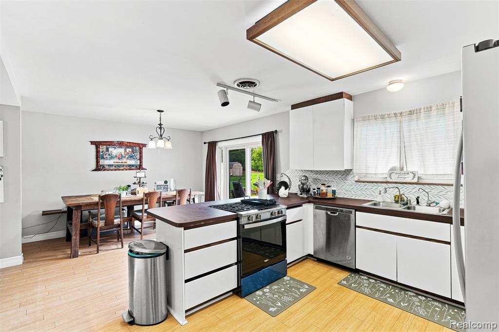 10407 Hegel Road Goodrich, MI 48438 - Photo 15 of 38 Gallery Image 15