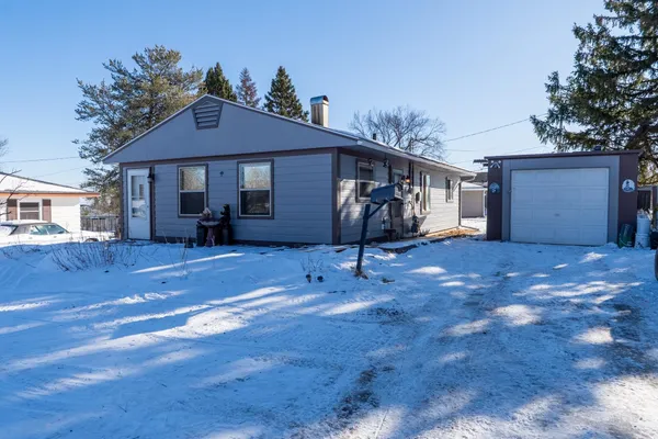 $155,000 | 39 Edison Boulevard, Silver Bay, MN 55614