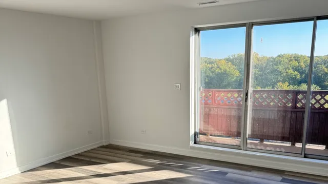 $100,000 | 200 Park Avenue, Unit 725, Calumet City, IL 60409