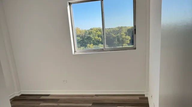 $100,000 | 200 Park Avenue, Unit 725, Calumet City, IL 60409