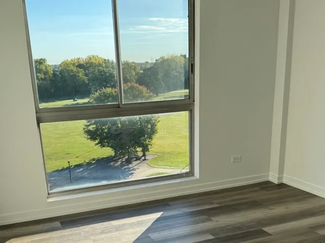 $100,000 | 200 Park Avenue, Unit 725, Calumet City, IL 60409