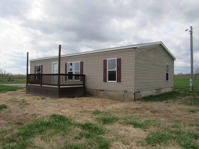 1011 Ed Padgett Road Waynesburg, KY 40489 - Photo 3 of 28 IMG_1716
