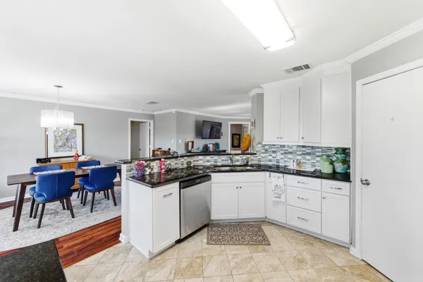 $279,500 | 981 Shadow Creek Boulevard, Buda, TX 78610