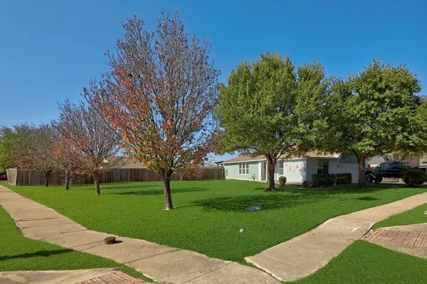 $279,500 | 981 Shadow Creek Boulevard, Buda, TX 78610