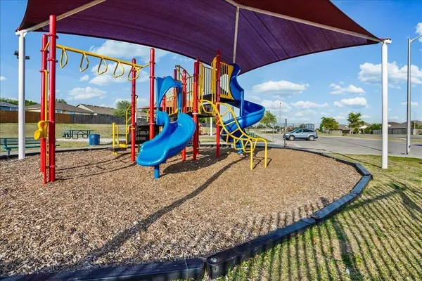 $279,500 | 981 Shadow Creek Boulevard, Buda, TX 78610