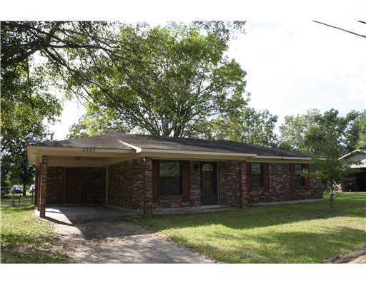 8305 William Baxter Road Moss Point, MS 39562 - Photo 1 of 16 Primary Photo