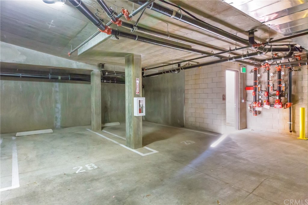 125 Hurlbut Street, Unit 101 Pasadena, CA 91105 - Photo 46 of 53