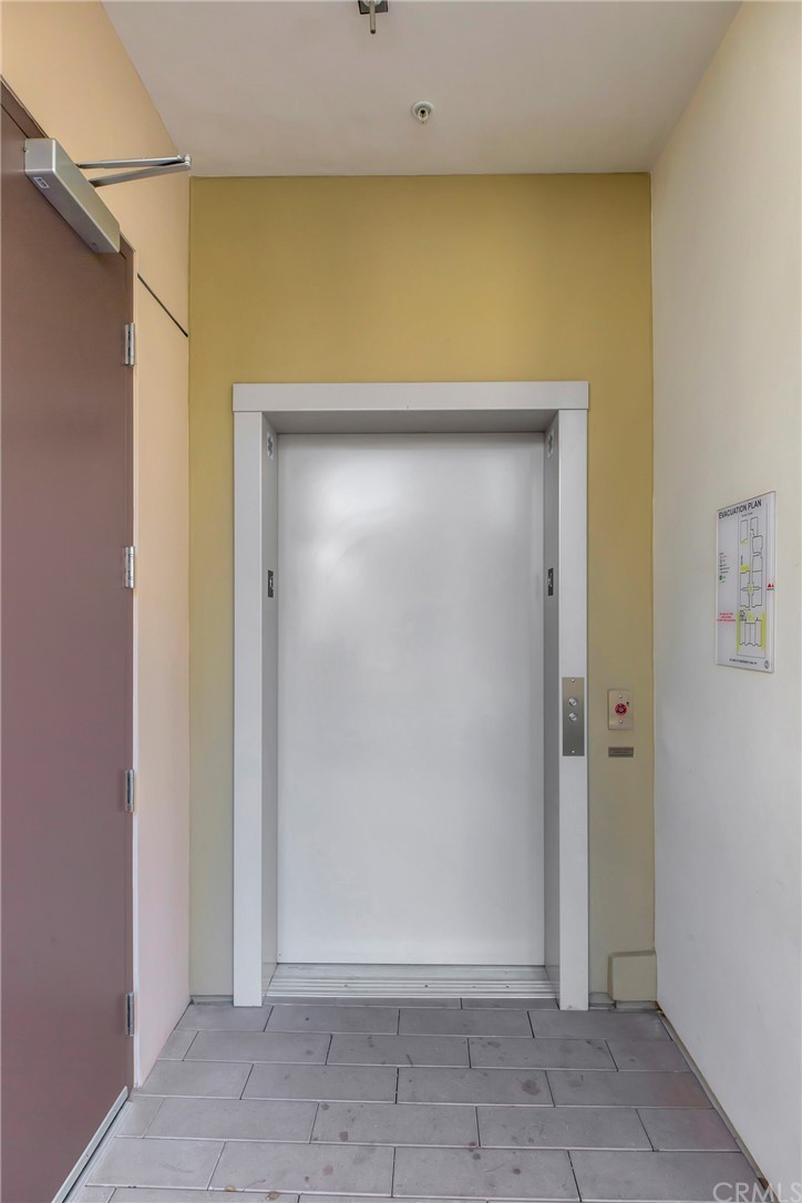 125 Hurlbut Street, Unit 101 Pasadena, CA 91105 - Photo 48 of 53 a view of room