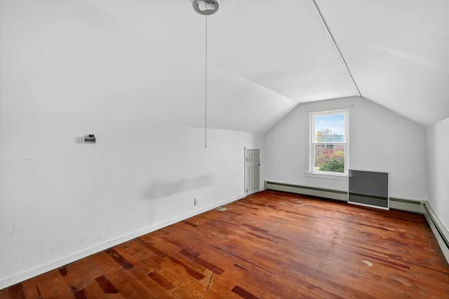 $375,000 | 383 Vinnicum Road, Swansea, MA 02777