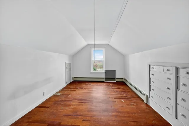 $375,000 | 383 Vinnicum Road, Swansea, MA 02777