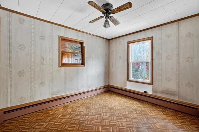 $375,000 | 383 Vinnicum Road, Swansea, MA 02777