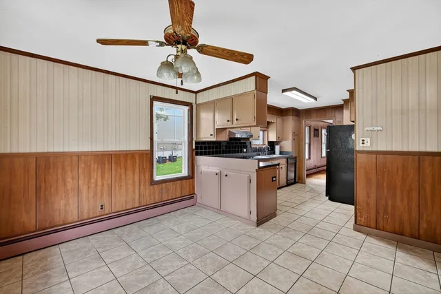 $375,000 | 383 Vinnicum Road, Swansea, MA 02777