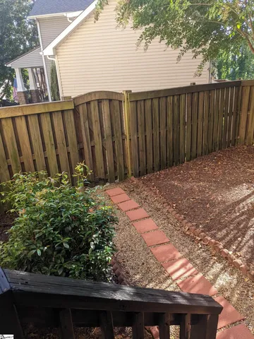 $2,200 | 10 Alex Court, Greenville, SC 29609