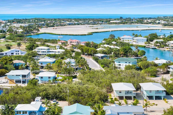 $229,000 | 108 Santa Barbara, Marathon, FL 33050