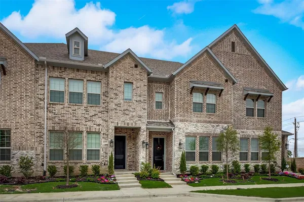 $3,000 | 1577 Windermere Way, Dallas, TX 75234