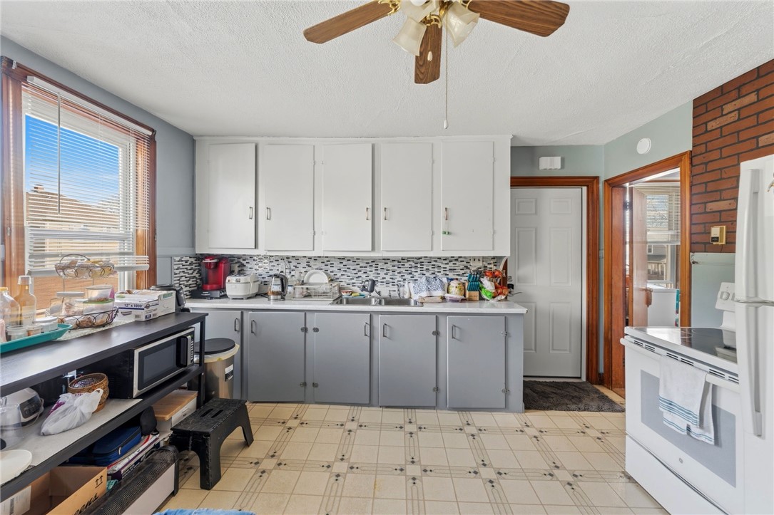 149 Burrington Street Woonsocket, RI 02895 - Photo 28 of 46