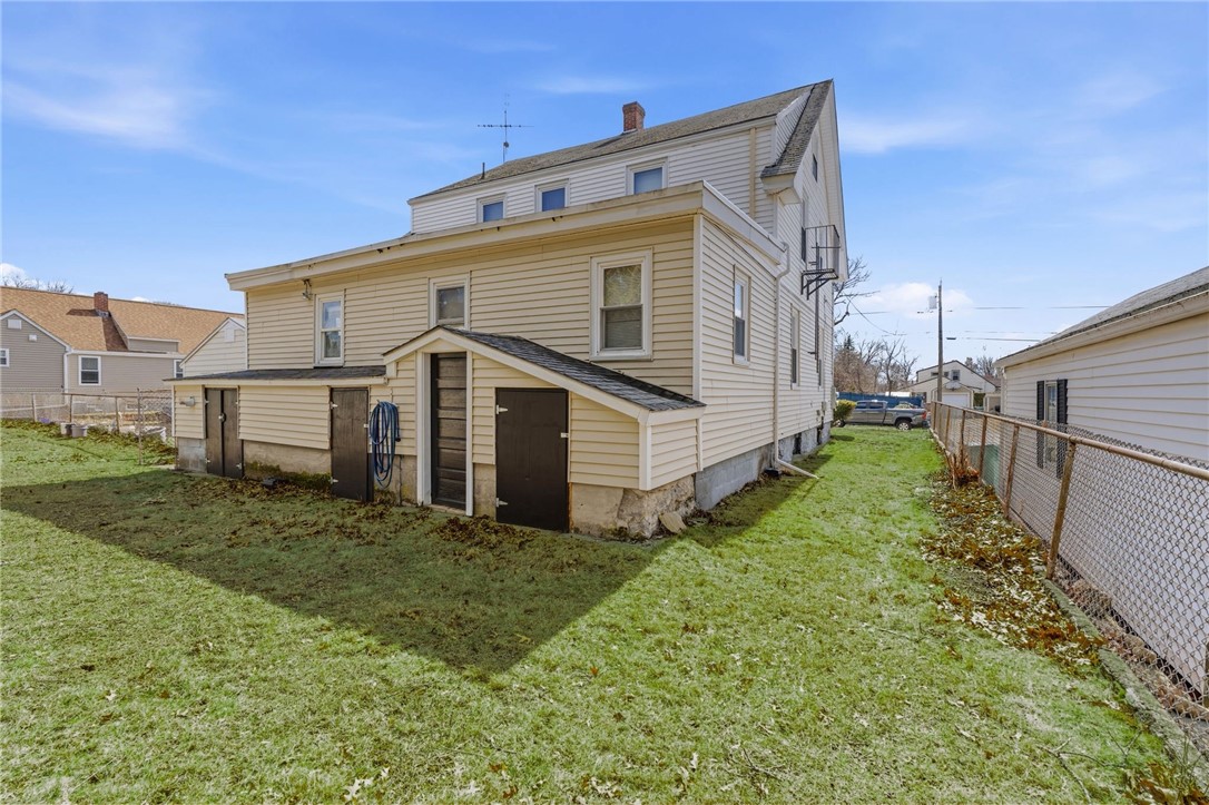149 Burrington Street Woonsocket, RI 02895 - Photo 44 of 46