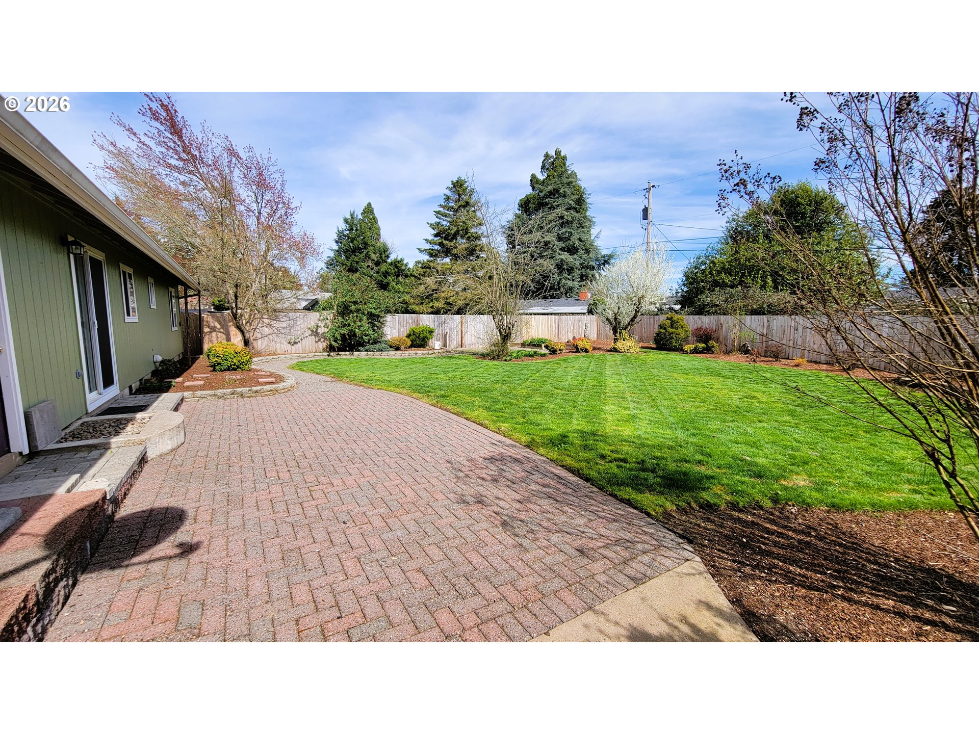 919 South 37th Place Springfield, OR 97478 - Photo 13 of 15