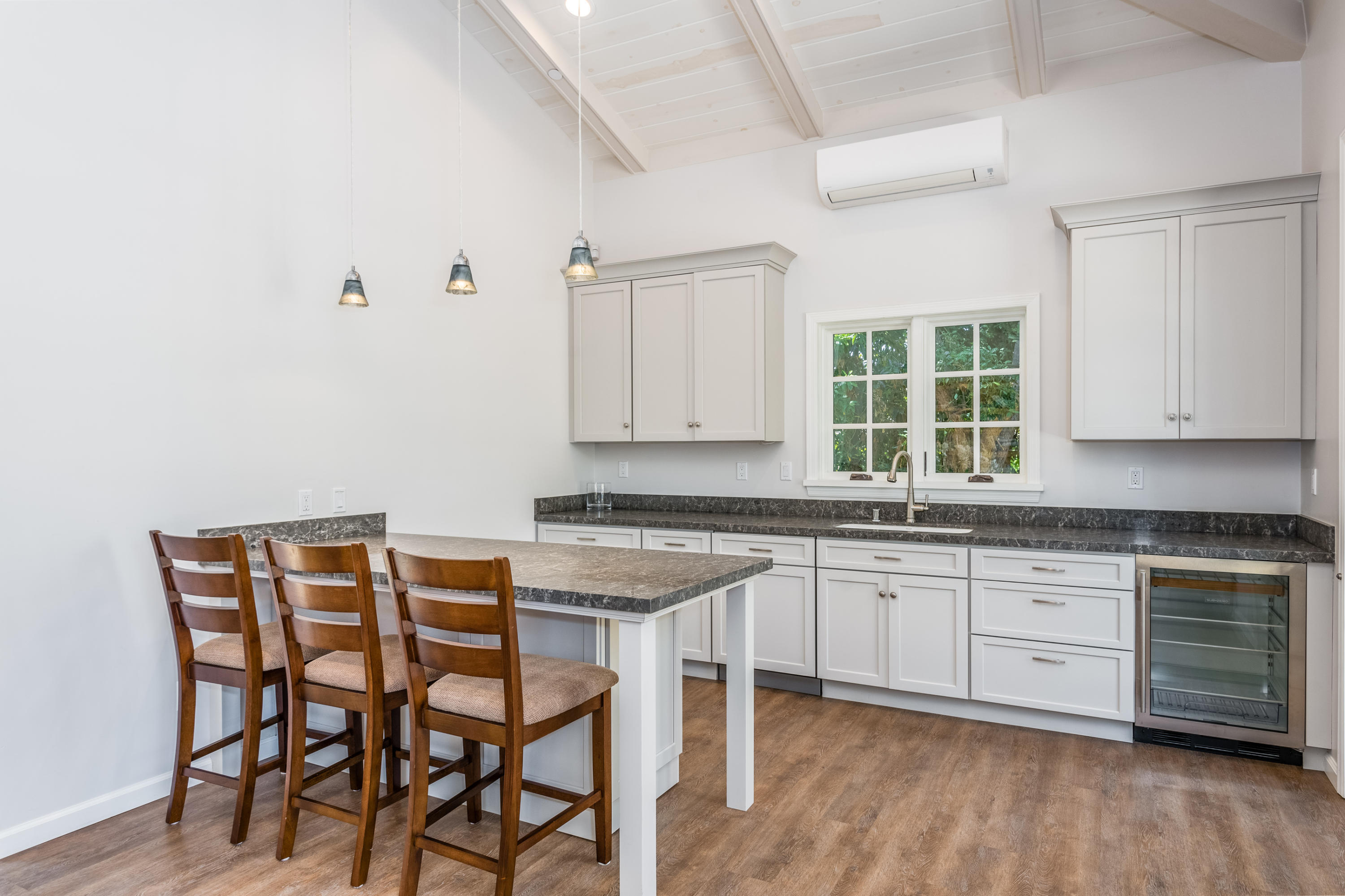 1480 Wyant Road Santa Barbara, CA 93108 - Photo 27 of 36 Pool House Kitchen