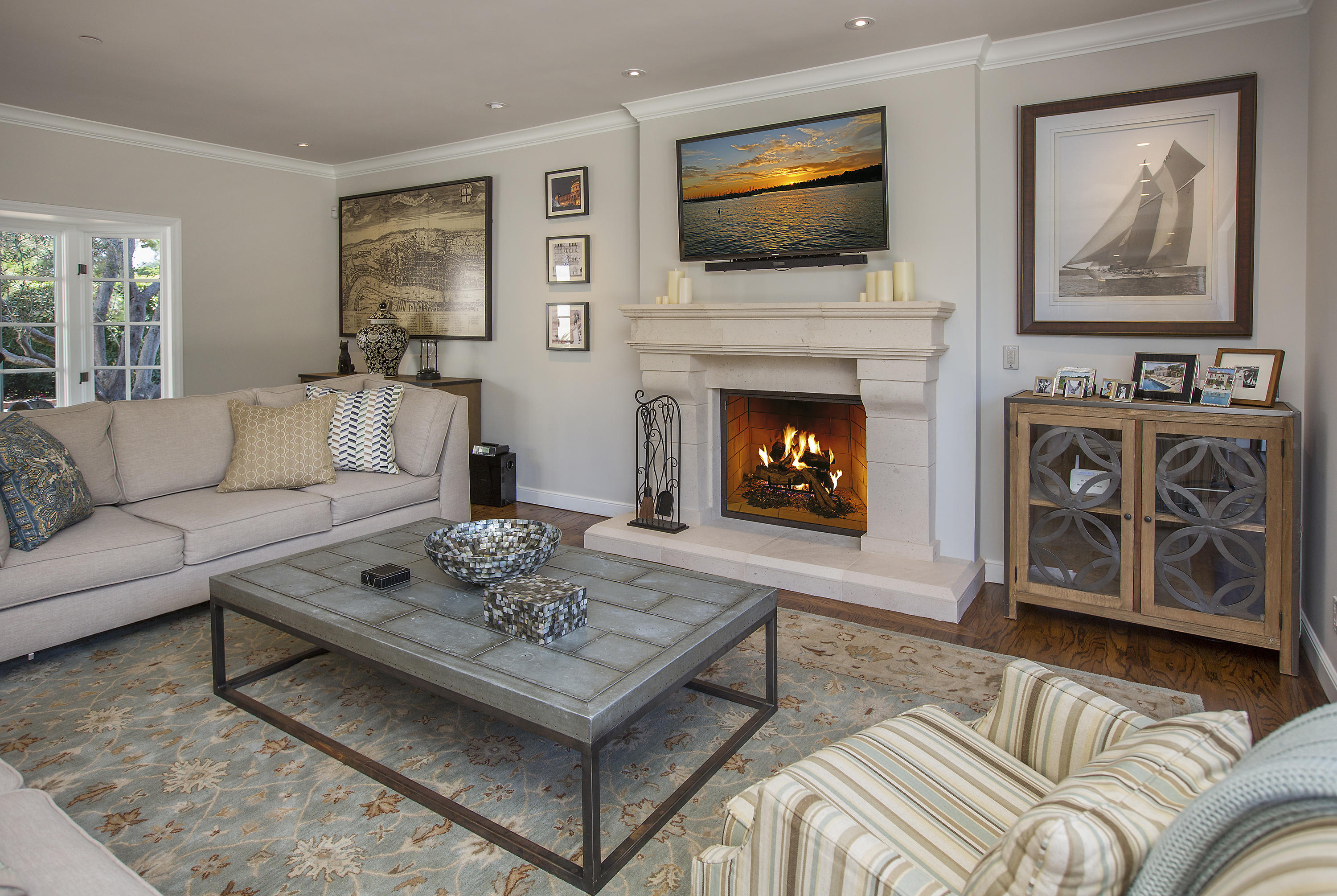 1480 Wyant Road Santa Barbara, CA 93108 - Photo 6 of 36 Living Room