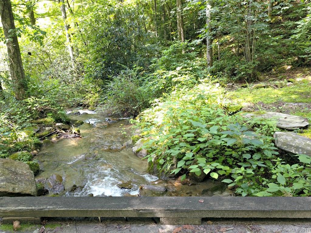2981 Dicks Creek Road Whittier, NC 28789 - Photo 4 of 22 Gallery Image 4