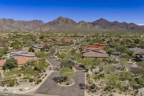 $1,975,000 | 9488 East Canyon View Road, Scottsdale, AZ 85255