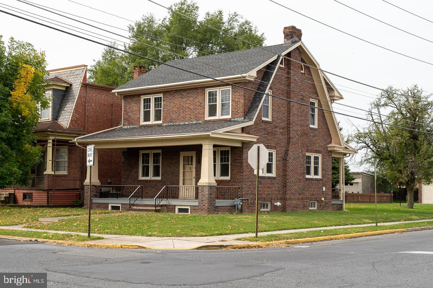 203 George Street Reading, PA 19605 - Photo 4 of 24 Gallery Image 4
