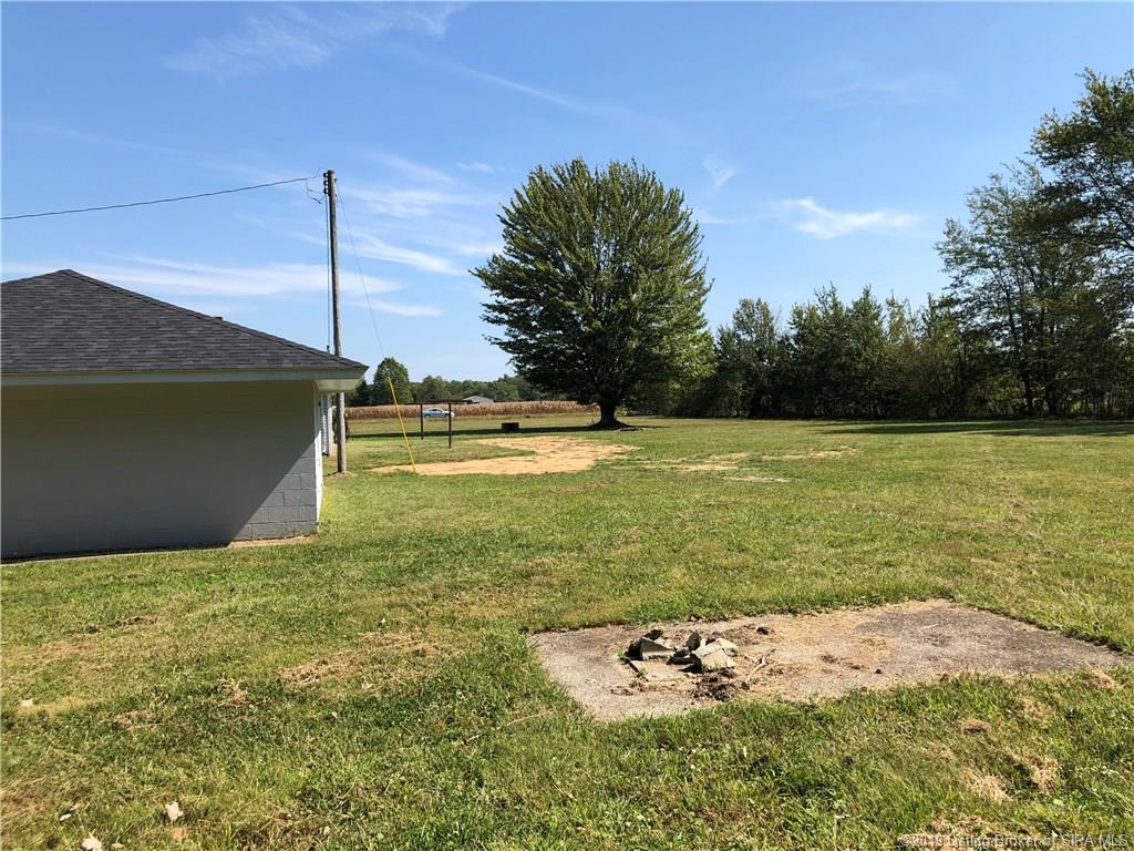 5310 South County Line Road Nabb, IN 47147 - Photo 35 of 42 Gallery Image 35