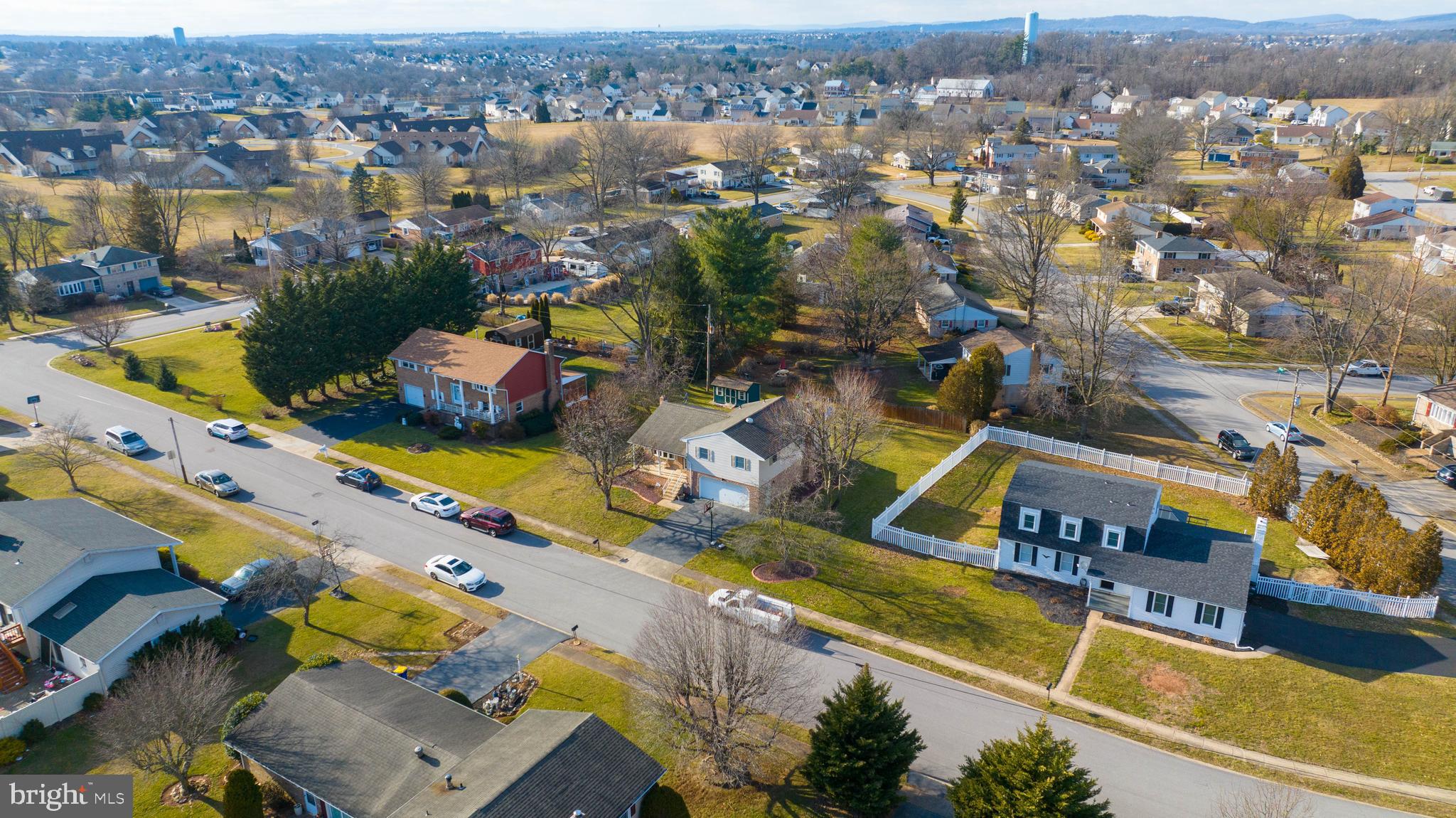 2437 Opal Road York, PA 17408 - Photo 38 of 38 Gallery Image 38