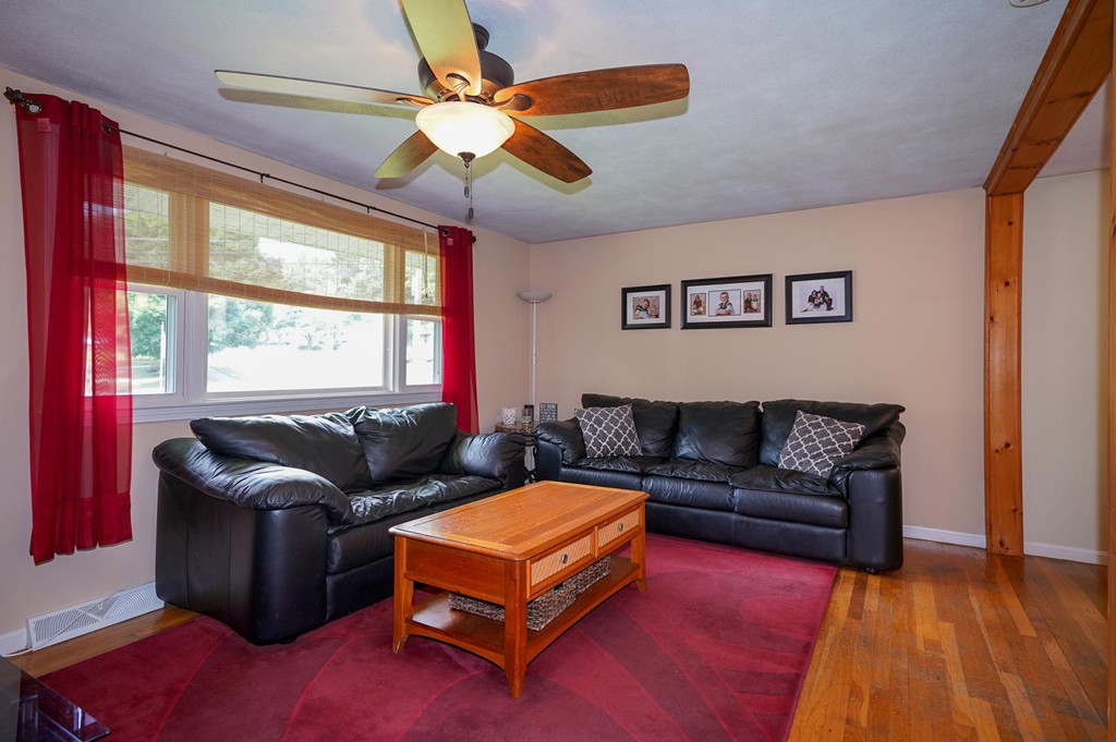 25 Bradford Road Hudson, MA 01749 - Photo 10 of 23 Gallery Image 10