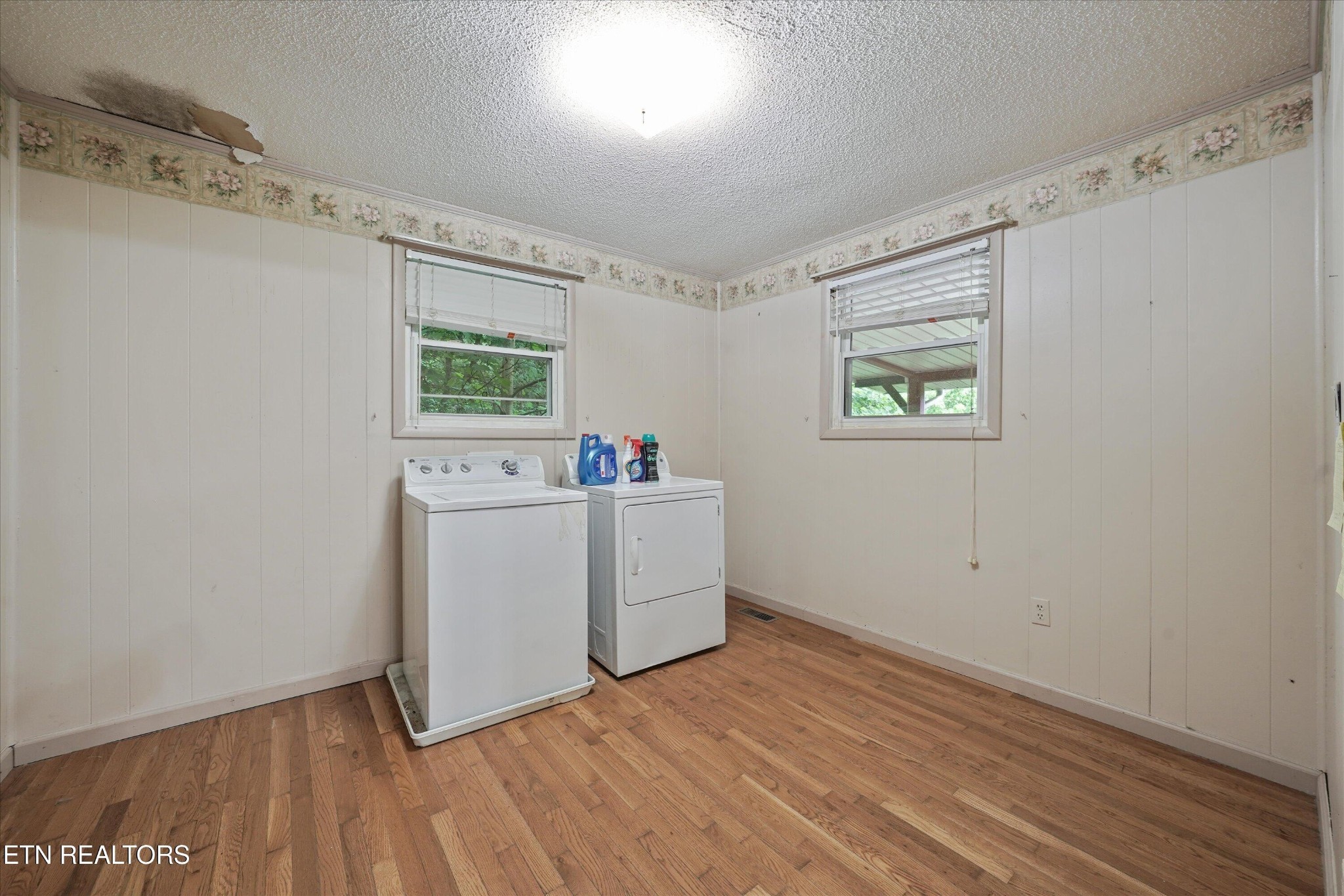 757 Blowing Cave Road Sevierville, TN 37876 - Photo 16 of 38 Gallery Image 16