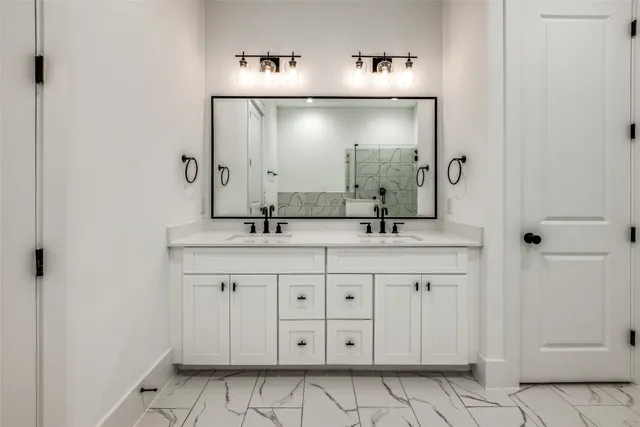 $3,100 | 948 Fisher Street, Unit B, Houston, TX 77018