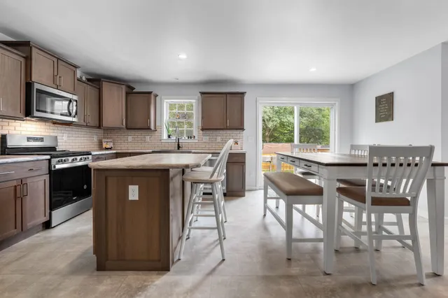 $459,000 | 15 Dodge Hill Road, Bennington, NH 03442