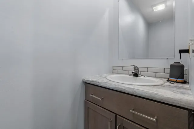 $459,000 | 15 Dodge Hill Road, Bennington, NH 03442