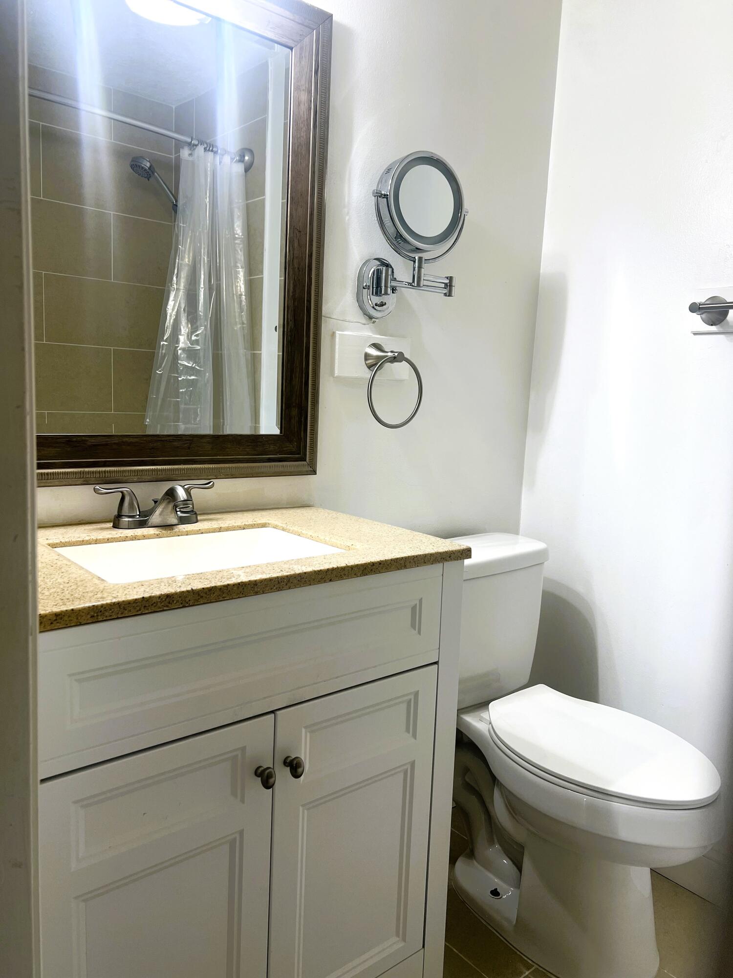 6030 Indrio Road, Unit 5 Fort Pierce, FL 34951 - Photo 10 of 20 IMG_4076