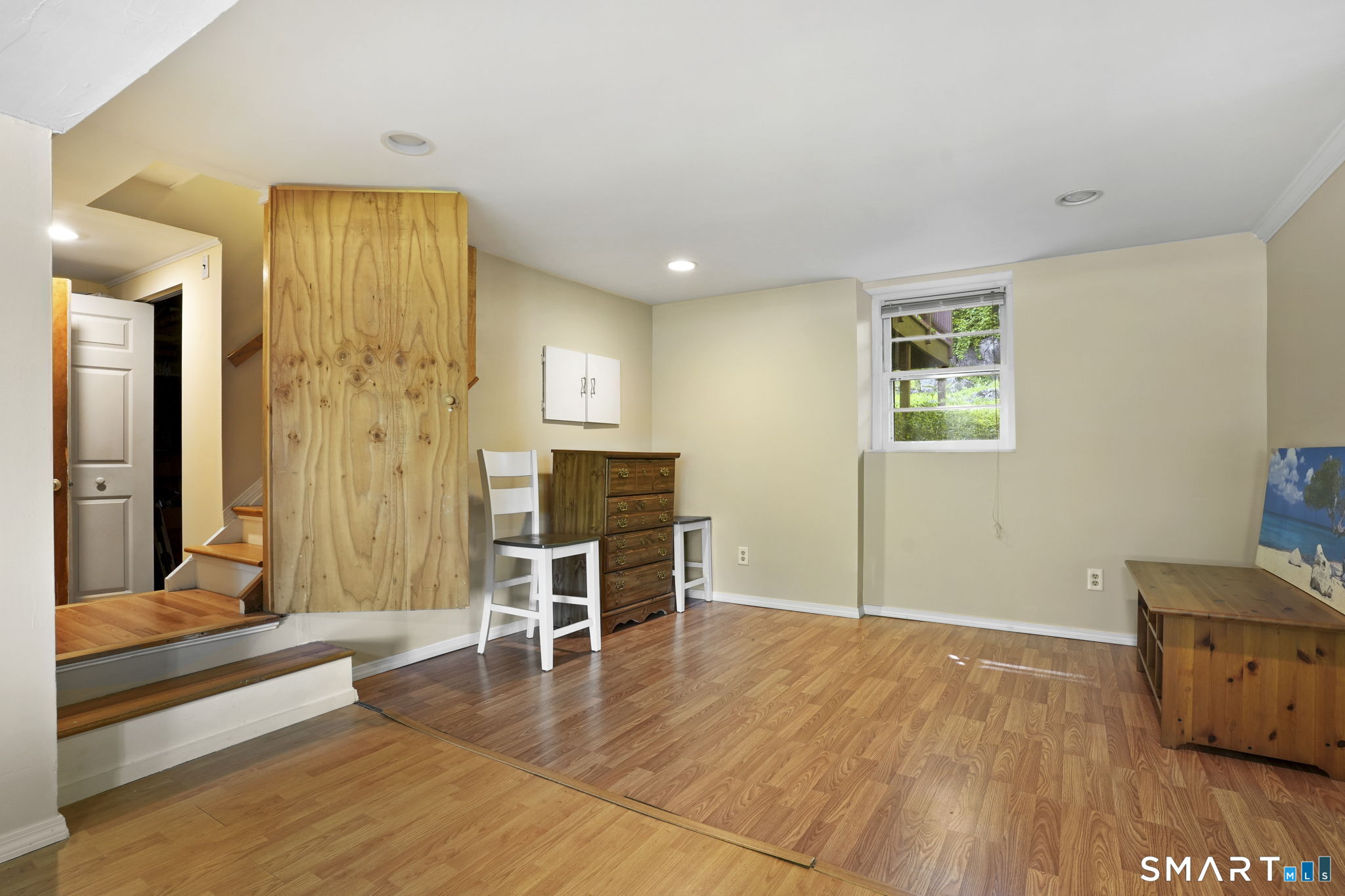 2 Laurel Hill Road South Sherman, CT 06784 - Photo 26 of 35 a livingroom with furniture and window